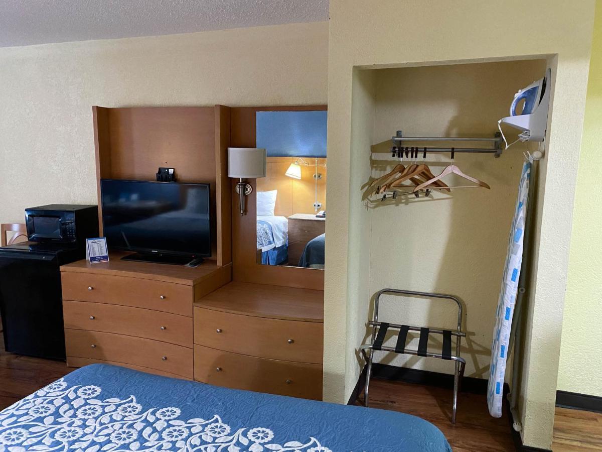 Motel 6 Savannah Ga Gateway & I95 Zewnętrze zdjęcie
