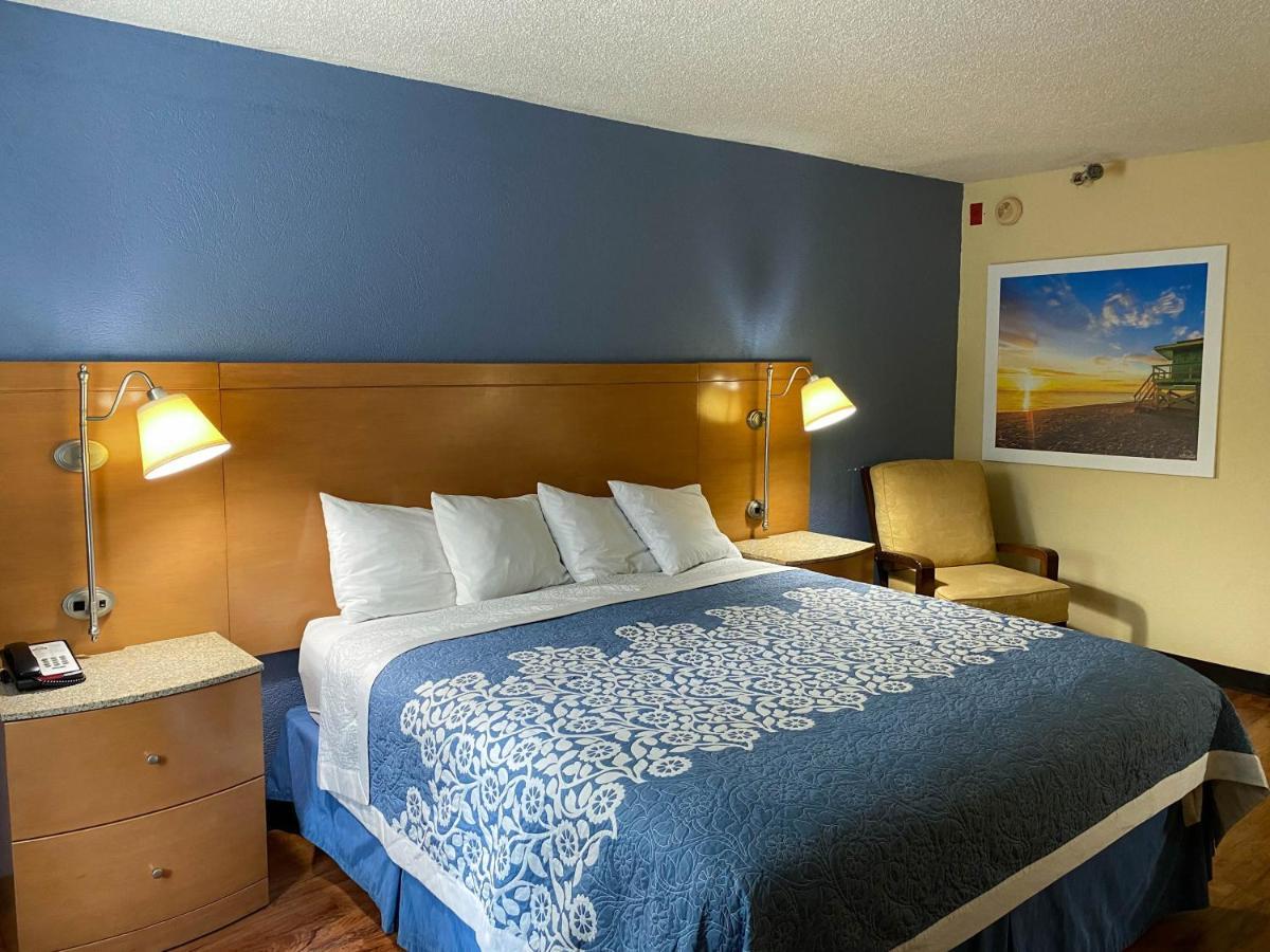 Motel 6 Savannah Ga Gateway & I95 Zewnętrze zdjęcie