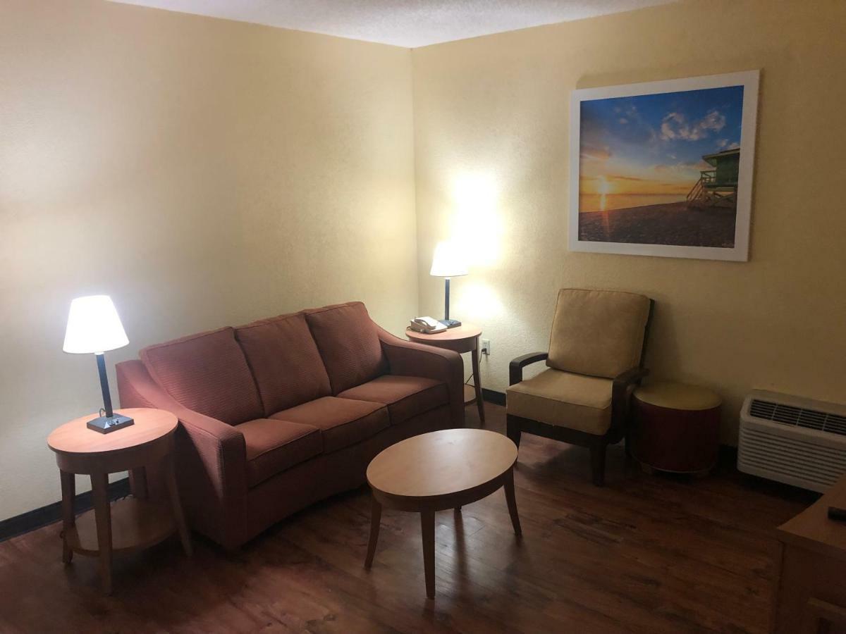 Motel 6 Savannah Ga Gateway & I95 Zewnętrze zdjęcie